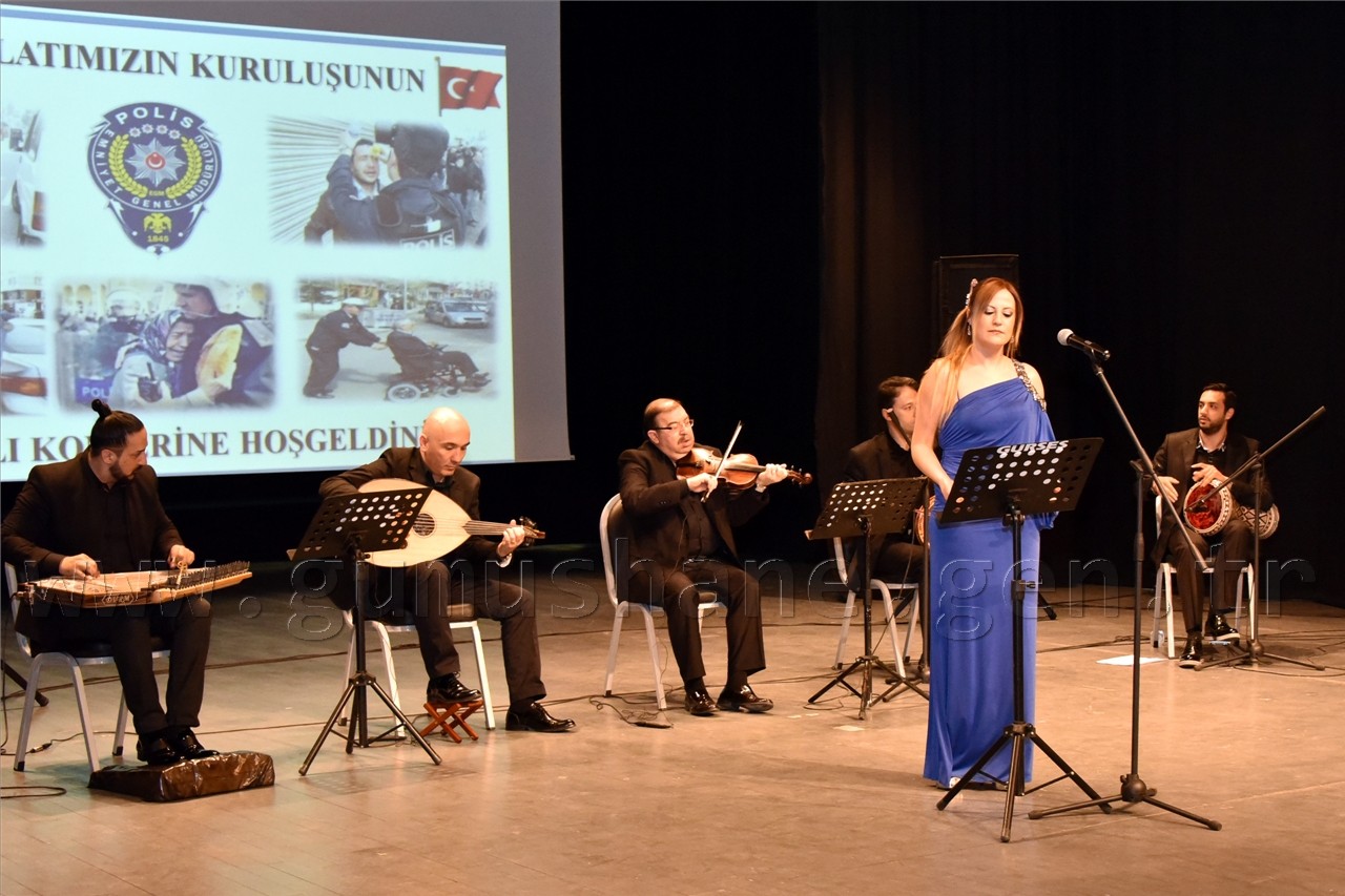 Gümüşhane’de Polis Haftası Kutlamaları koktyel ve konser ile sona erdi 9