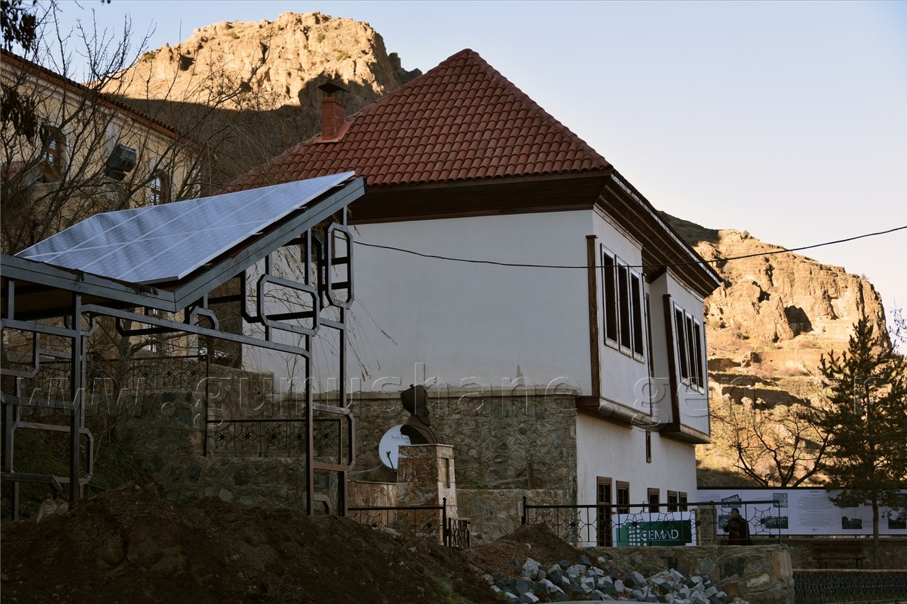 Gümüşhane’de tarihi bina projeyle güneş evi oldu 2