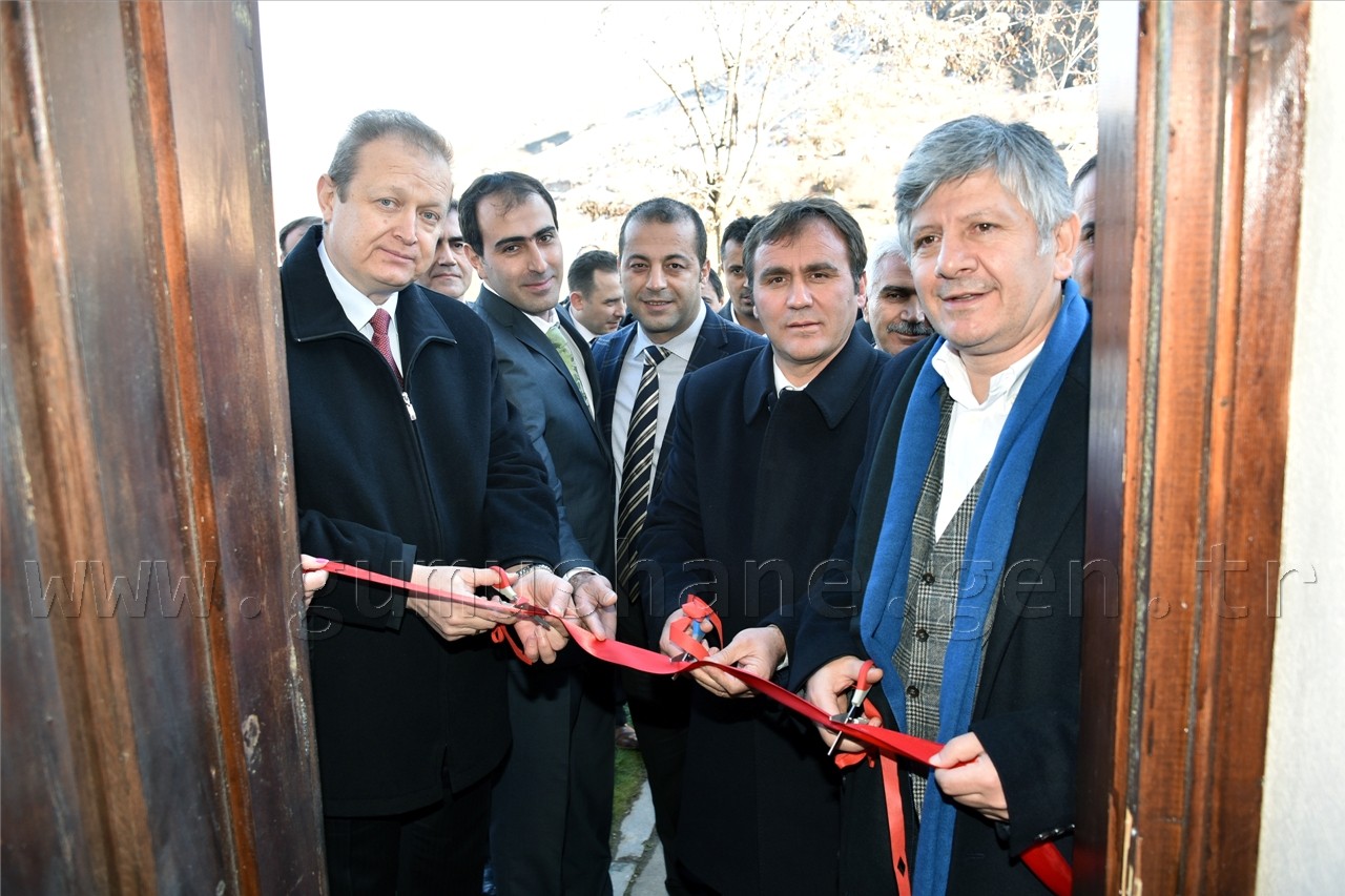 Gümüşhane’de tarihi bina projeyle güneş evi oldu 3