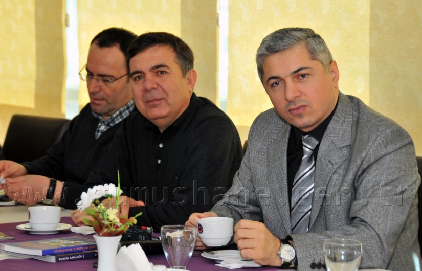 Rektör Günaydın, Gazeteci Ve Yazarlarla Bir Araya Geldi 1