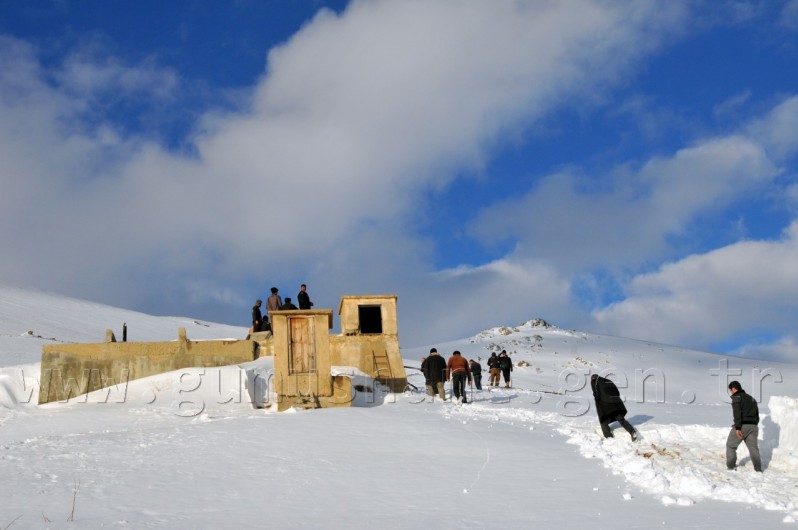 Sarıçiçek'te Mutlu Son 1