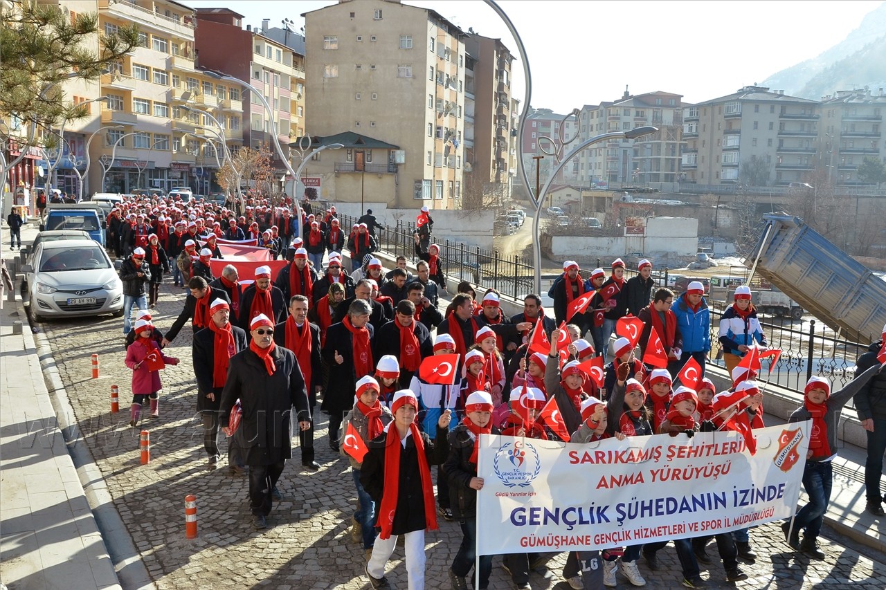 Gümüşhane Sarıkamış Şehitleri İçin Yürüdü 11