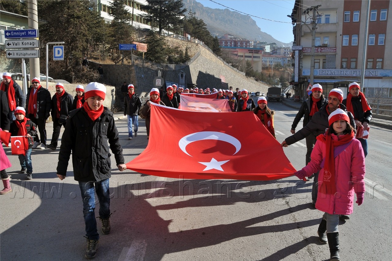 Gümüşhane Sarıkamış Şehitleri İçin Yürüdü 12