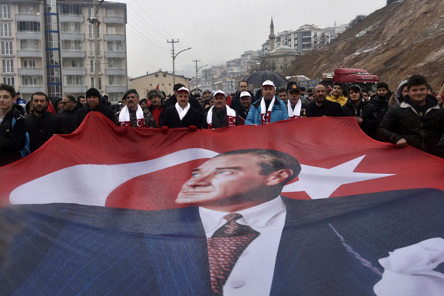 Gümüşhane Sarıkamış Şehitleri için yürüdü 34