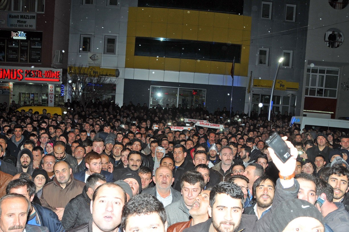 Gümüşhane'de Sevinç Gösterileri 6