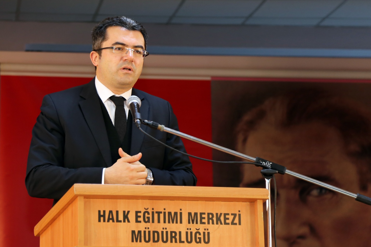 Vali Memiş’ten ev müjdesi 1