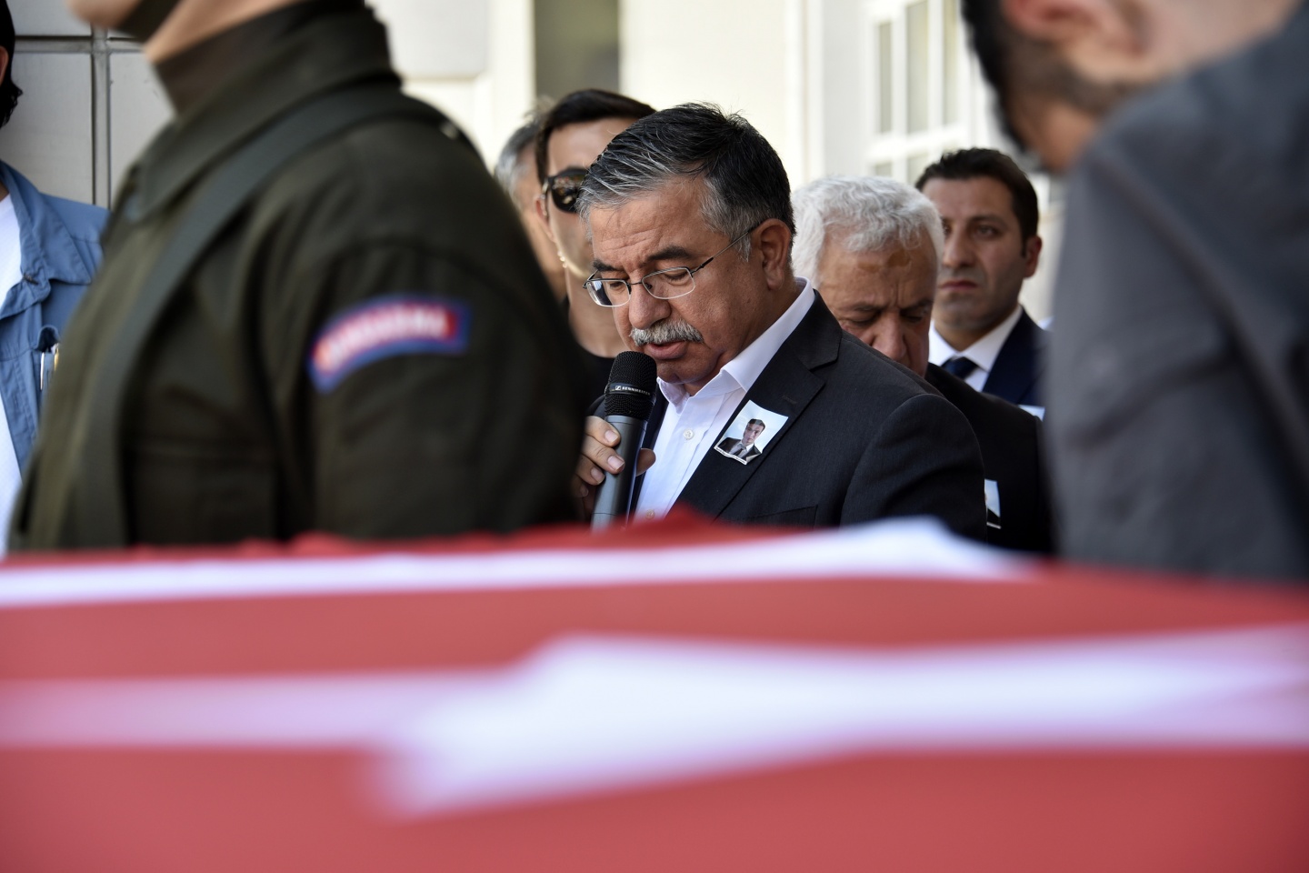 Şehit öğretmenimiz son yolculuğuna uğurlandı 22