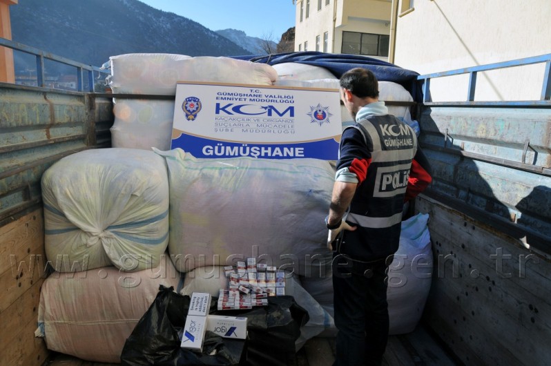 Gümüşhane'de 61 Bin 440 Paket Kaçak Sigara Ele Geçirildi 1
