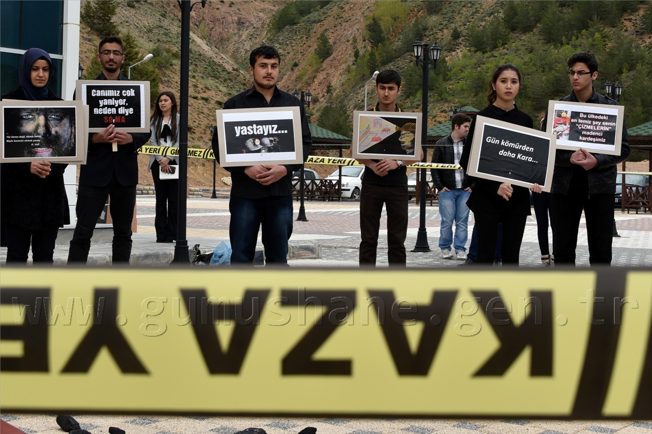 Gümüşhane’de Üniversite Öğrencileri Soma Maden Şehitlerini Andı 2