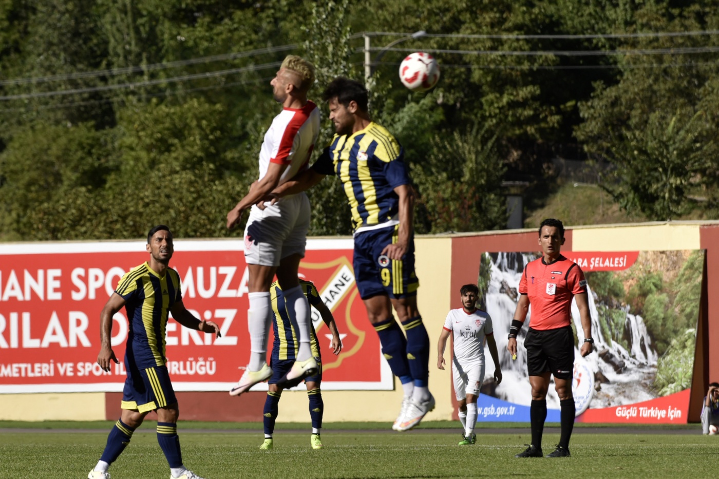 Gümüş'ten yine 1 puan 37