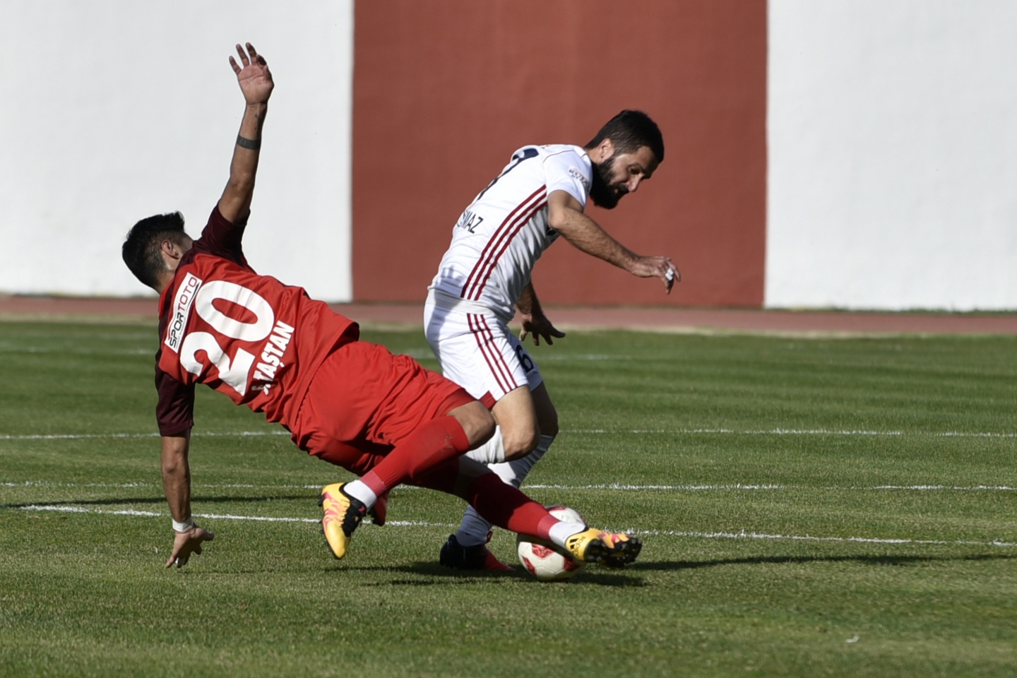 Gümüş 3 puanı 3 golle aldı: 3-2 47