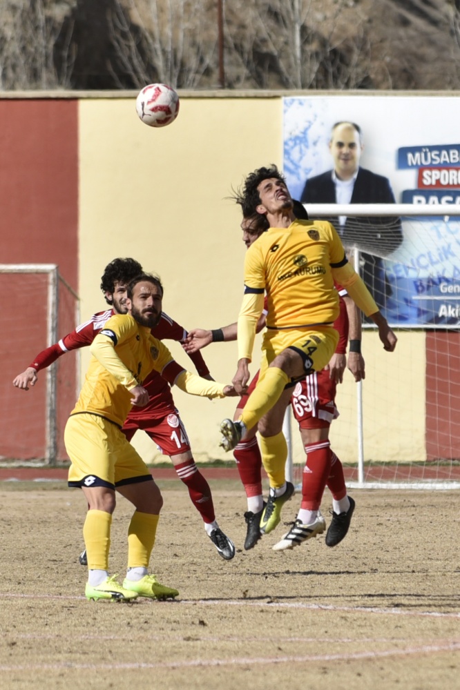 Gümüş Ankara'yı aştı: 2-1 7