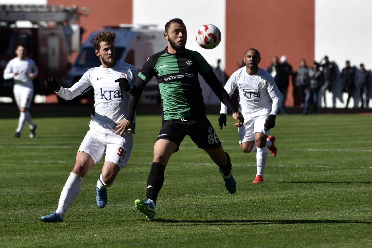 Gümüş Sakarya'yı da aştı: 1-0 76