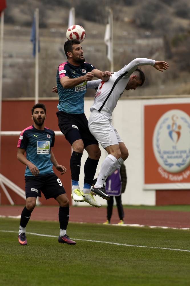 Gümüş'ten muhteşem dönüş: 4-1 78