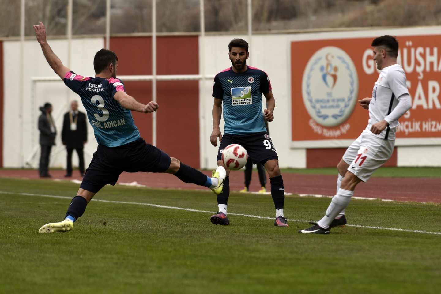 Gümüş'ten muhteşem dönüş: 4-1 80