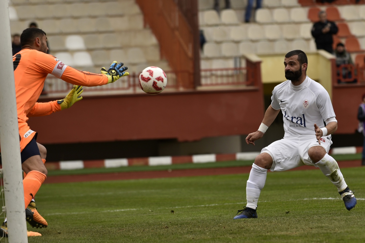 Gümüş'ten muhteşem dönüş: 4-1 79
