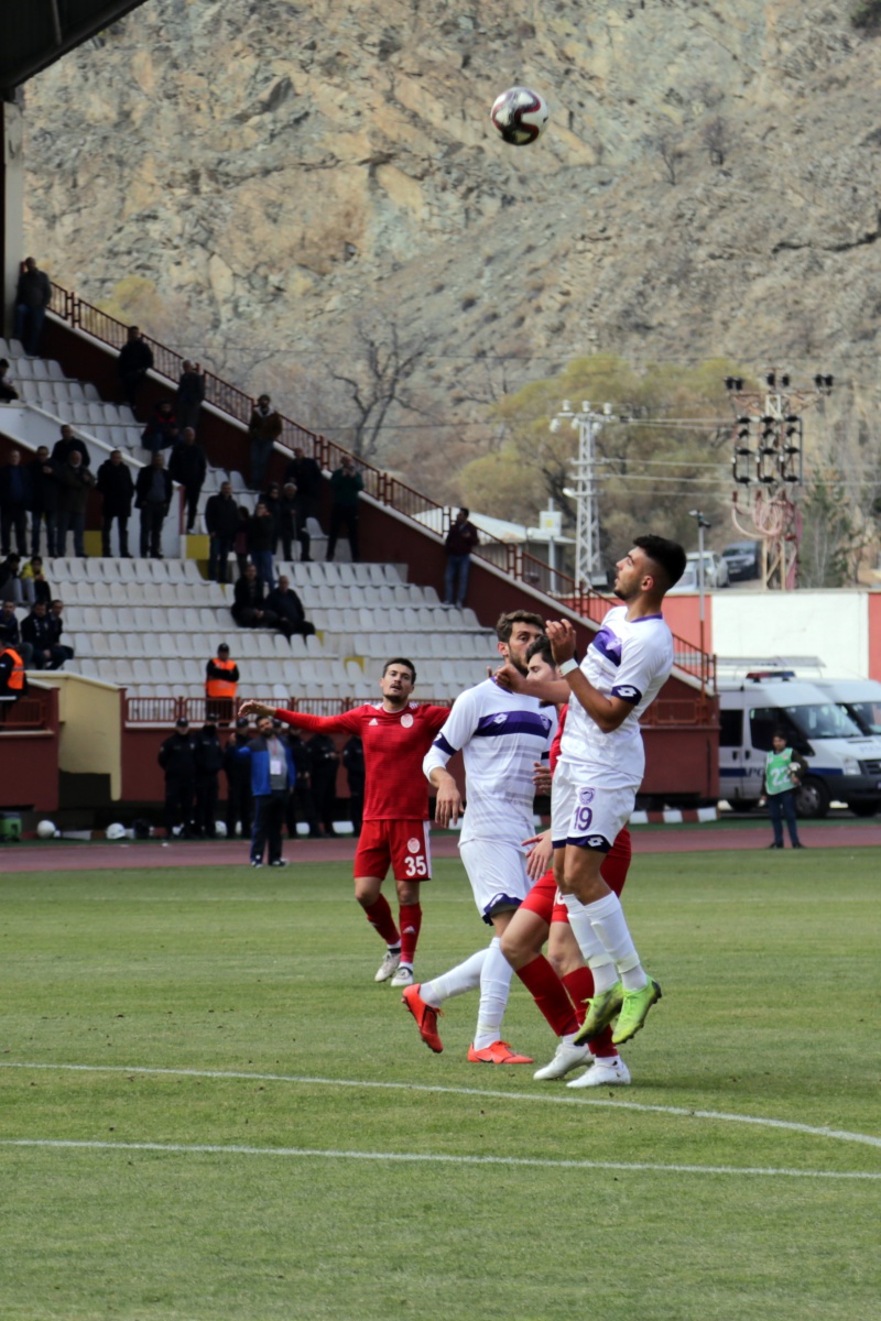 Gümüş Hacettepe'yi aşamadı: 2-3 3