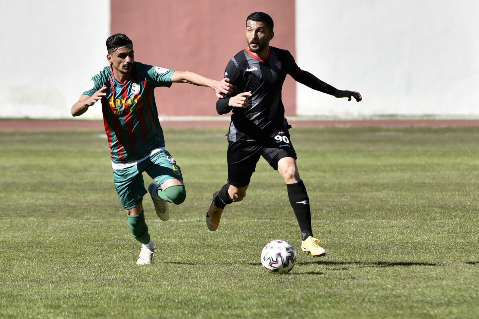 Gümüş kayıplarda: 0-2 17