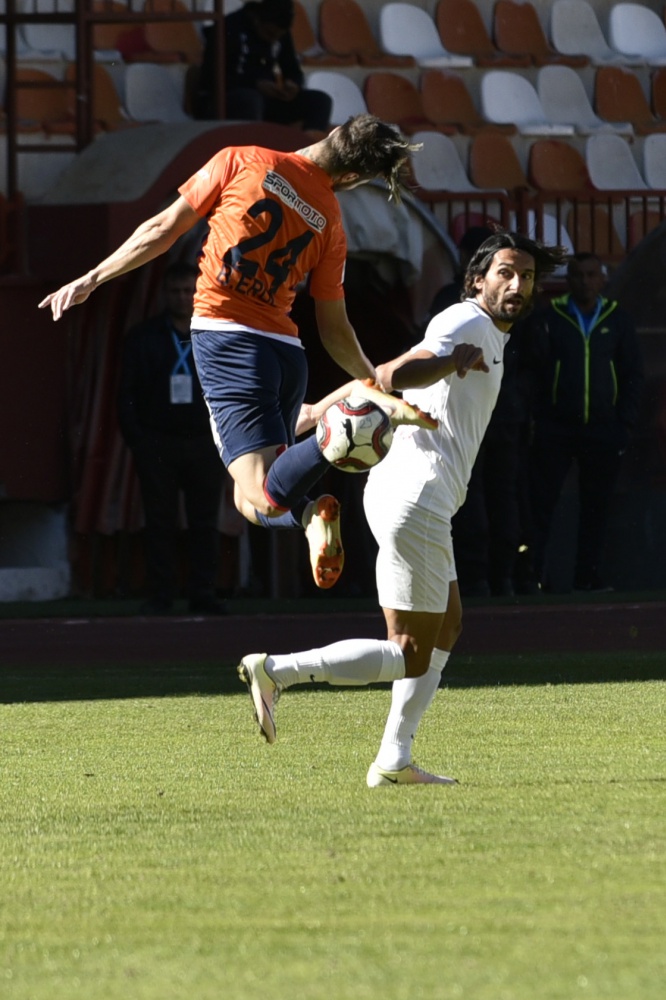 Gümüş kupaya penaltılarla veda etti: 5-7 49