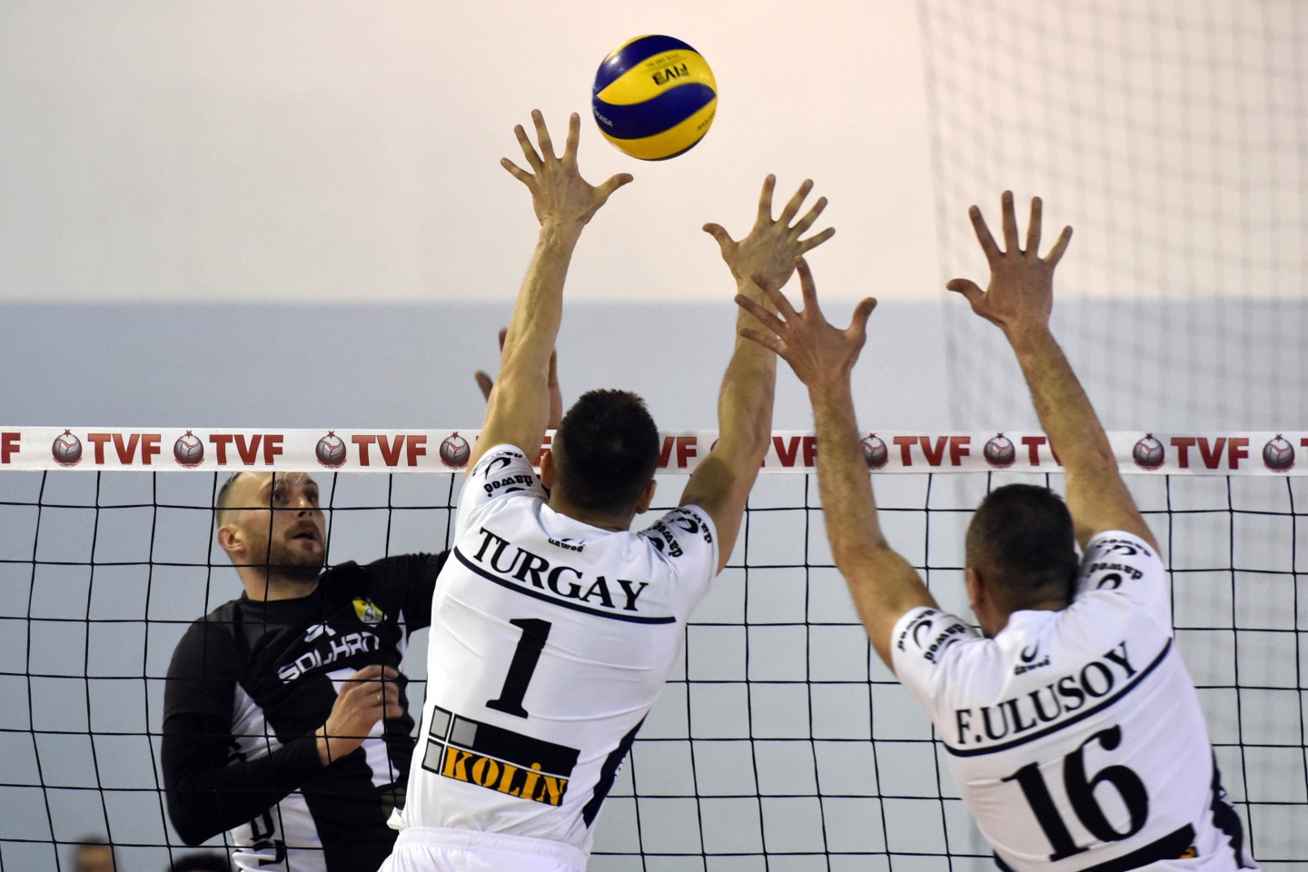 Torul ligi lider bitirdi: 3-0 28