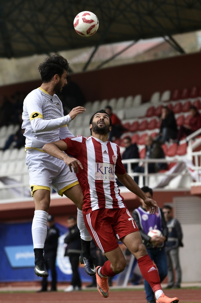 Gümüş'ten play-off rakiplerine gözdağı: 3-0 47