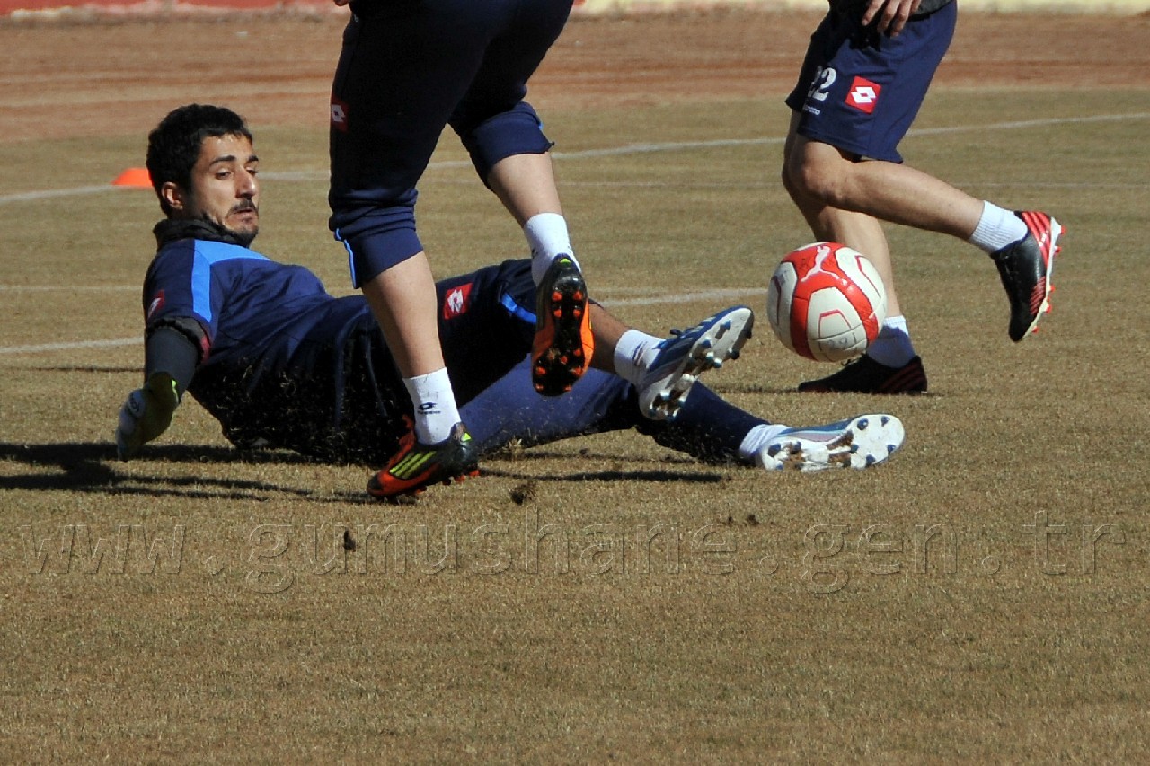 Gümüşhanespor Yeni Teknik Direktörü İle İlk Antrenmanına Çıktı 5