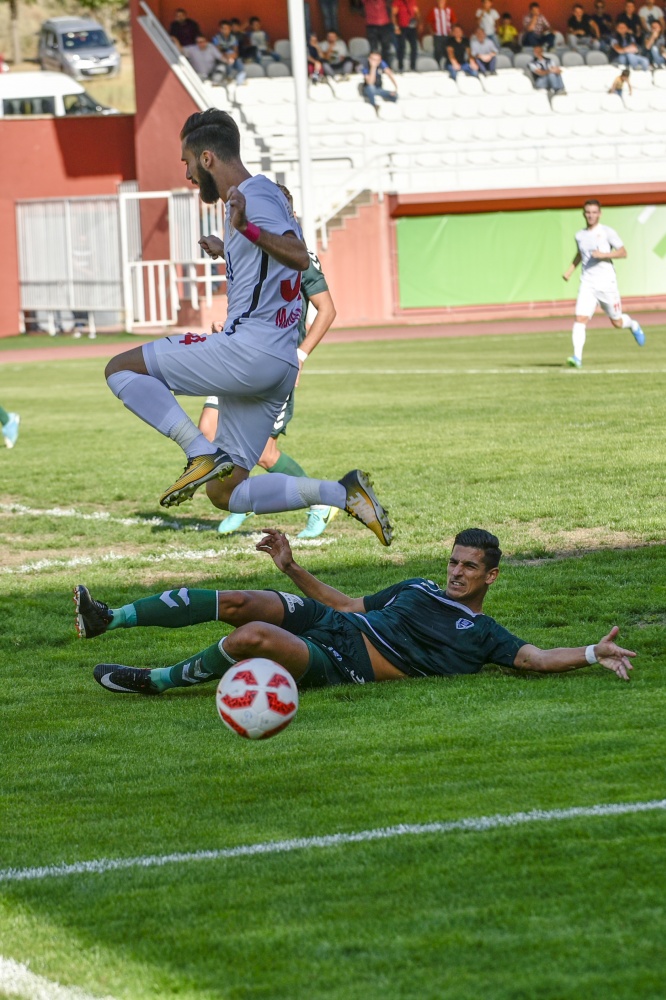 Gümüş'ten süper başlangıç: 2-1 57