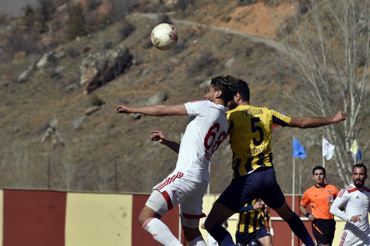 Gümüş evinde kral: 2-0 57