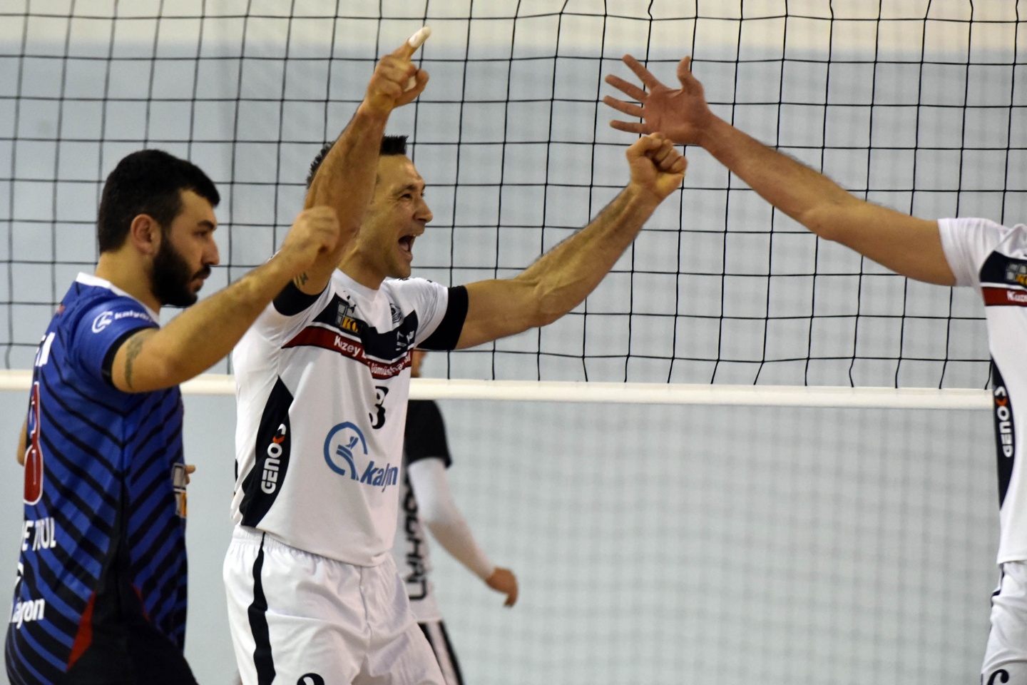 Torul ligi lider bitirdi: 3-0 12