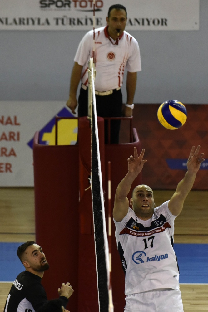 Torul ligi lider bitirdi: 3-0 17