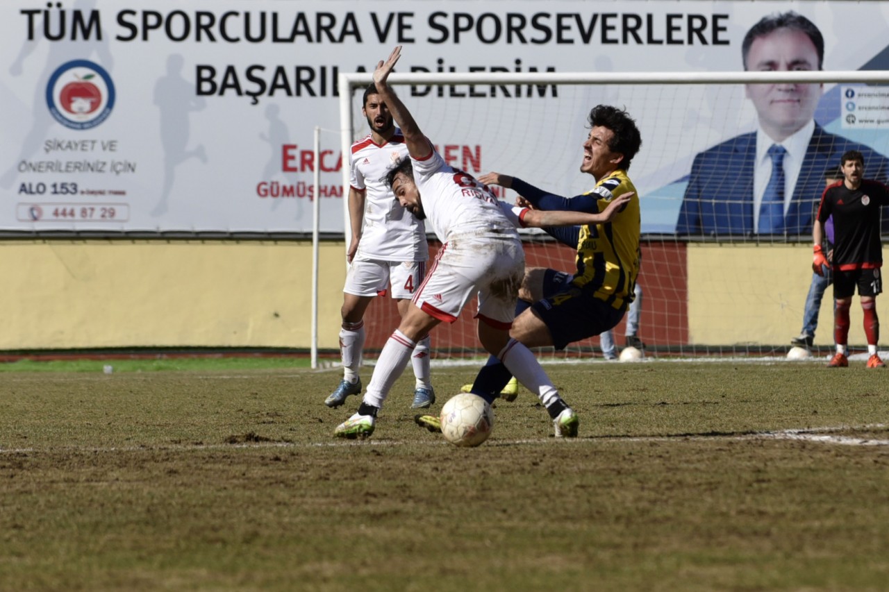 Gümüş evinde kral: 2-0 59