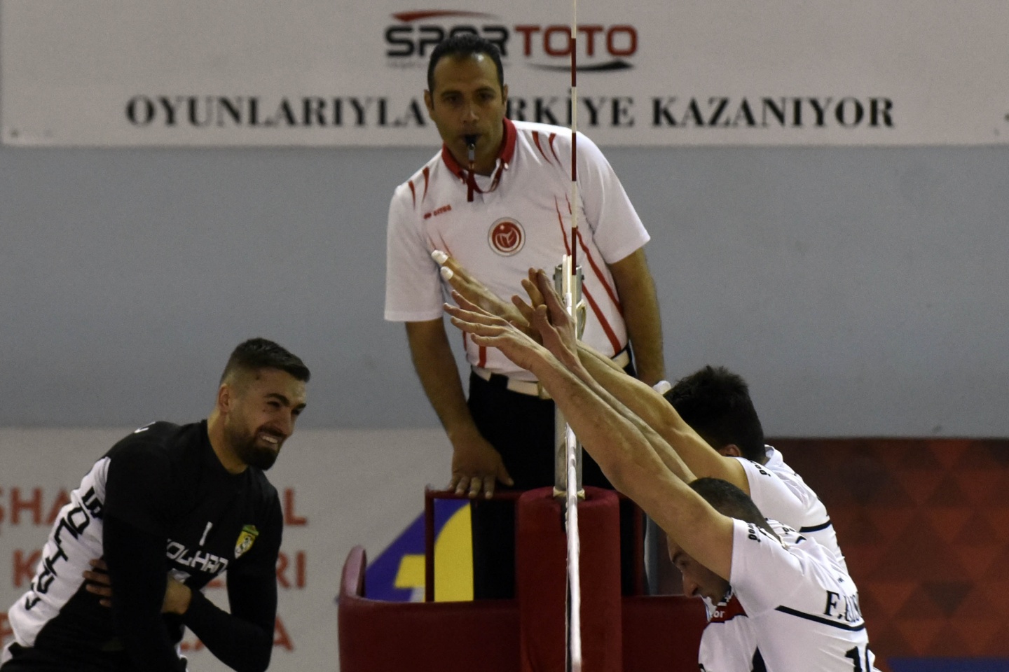 Torul ligi lider bitirdi: 3-0 30