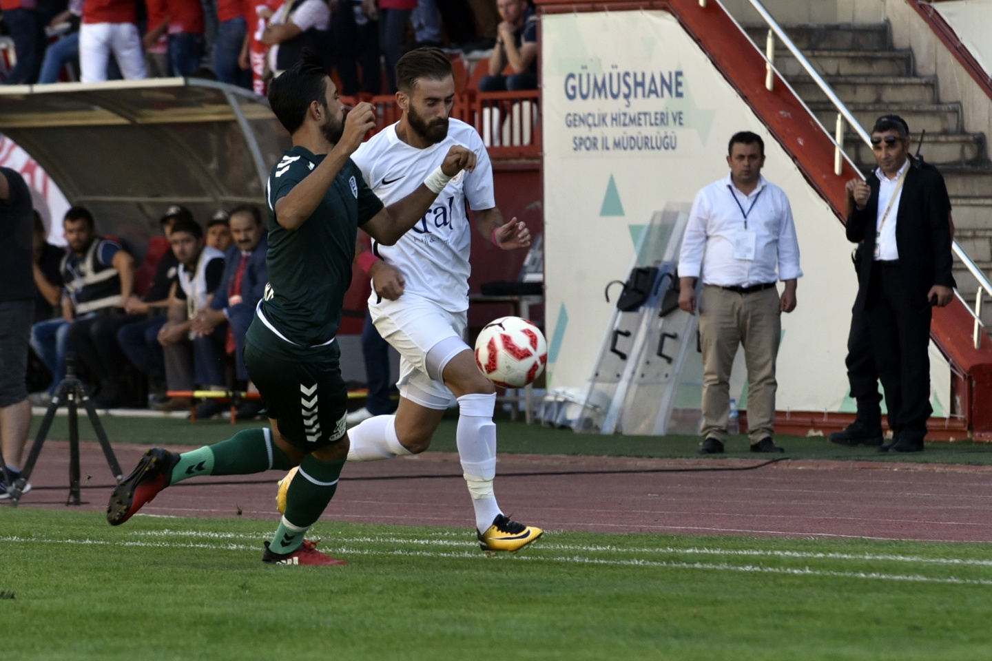 Gümüş'ten süper başlangıç: 2-1 58