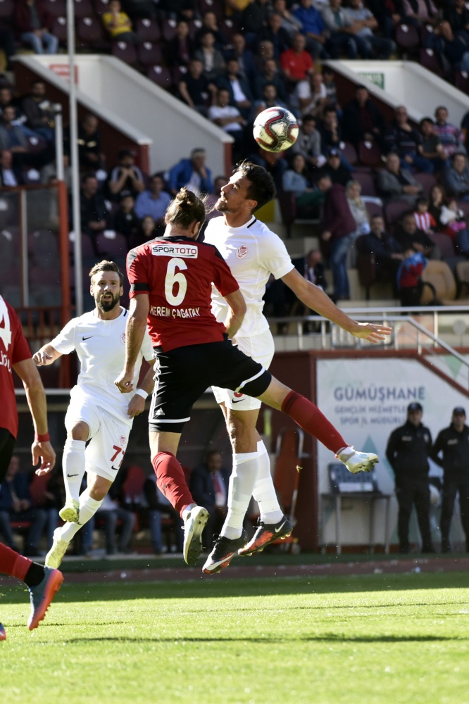 Gümüş galibiyete hasret: 1-1 55