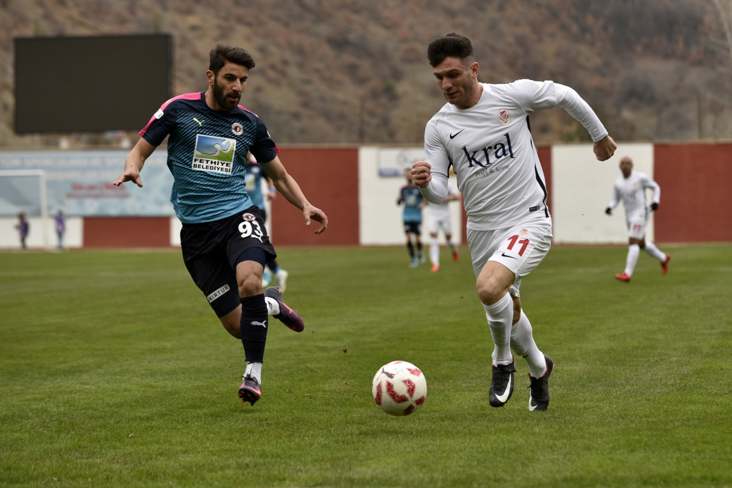 Gümüş'ten muhteşem dönüş: 4-1 82