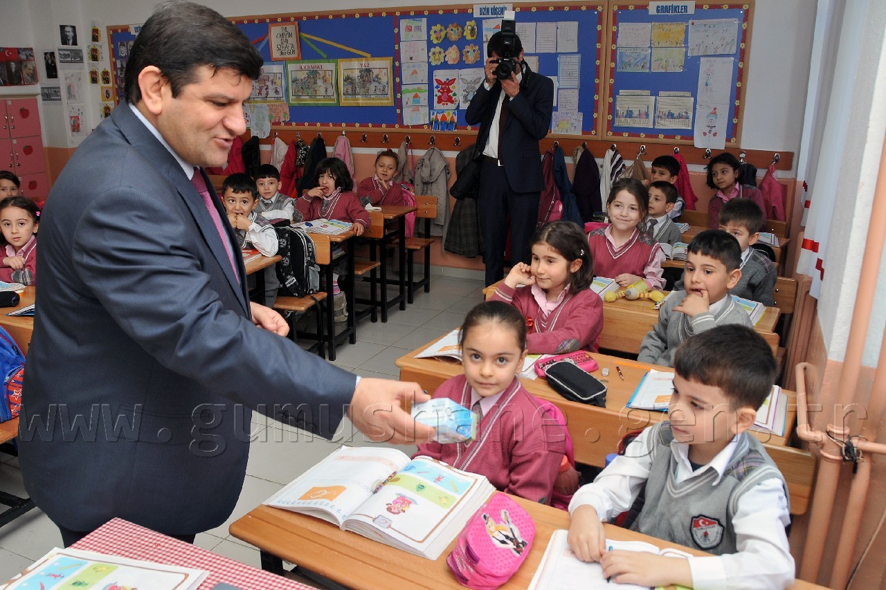 Gümüşhane'de 7 Binden Fazla Öğrenci Okul Sütü İçiyor 1