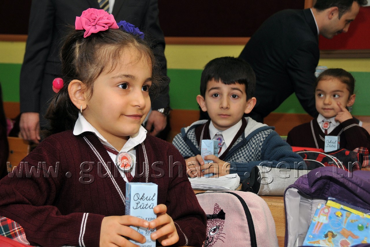 Gümüşhane'de Okul Sütü Dağıtımı Başladı 1