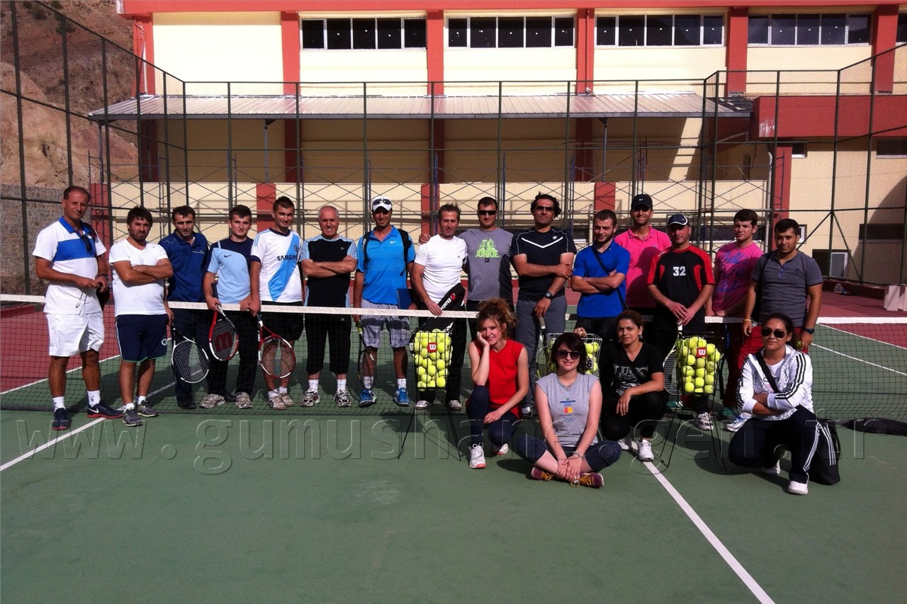 Gümüşhane Tenis'le Tanıştı 1