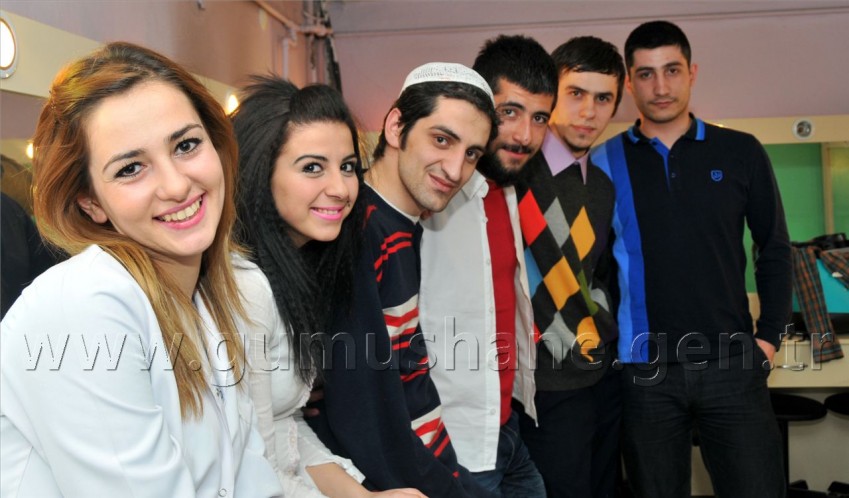 'Deliler' Gümüşhane'de Sahnelendi 9