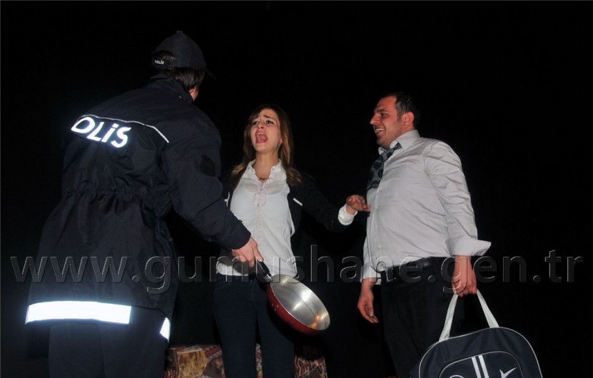 'Deliler' Gümüşhane'de Sahnelendi 3