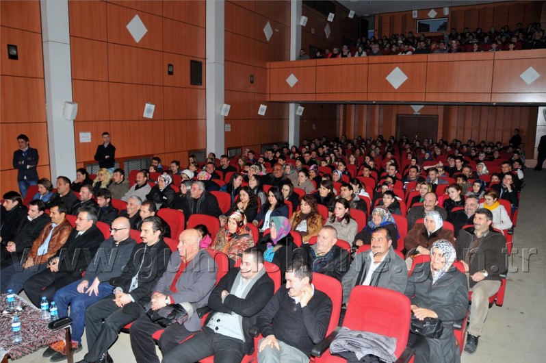 'Deliler' Gümüşhane'de Sahnelendi 4