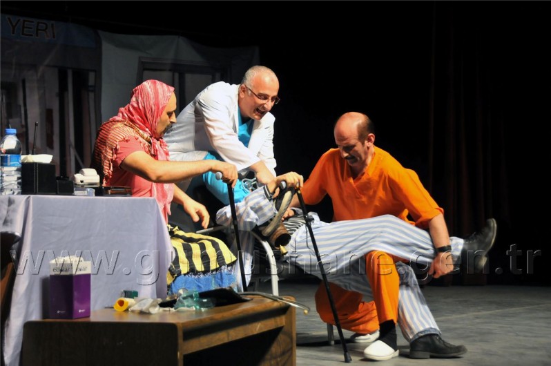 Kalp Krizi Değil, Gülme Krizi 5