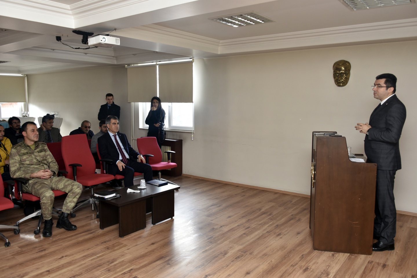 'Cerahat temizleniyor ve yaramız iyileşiyor' 11