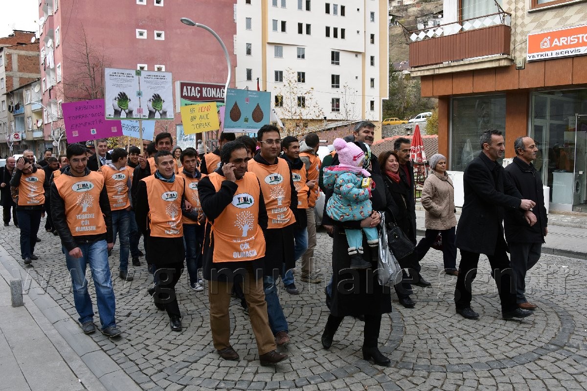 Gümüşhane'de Toprağa Saygı Yürüyüşü Düzenlendi 2
