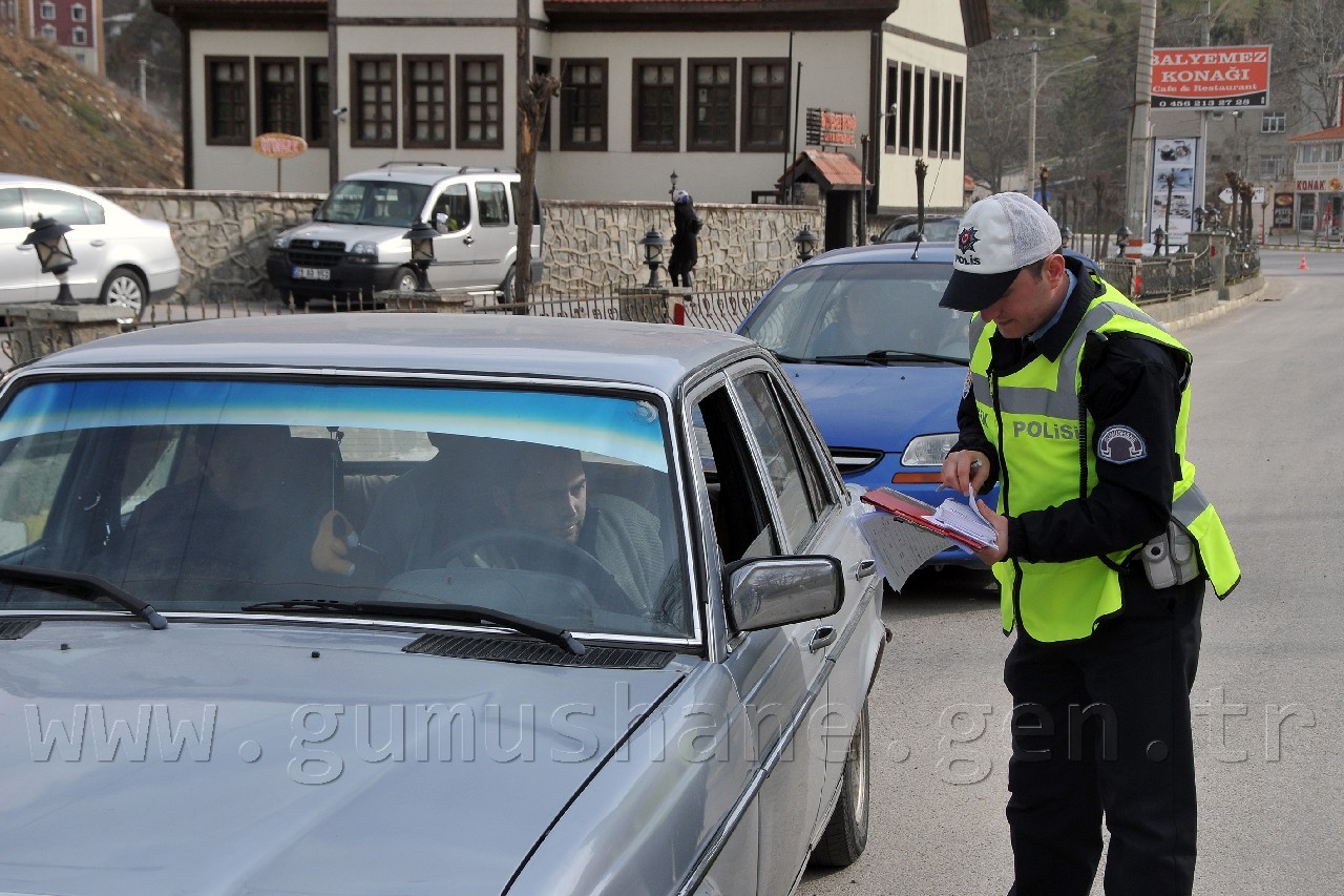 Gümüşhane'de Yollar Sürekli Denetim Altında 3