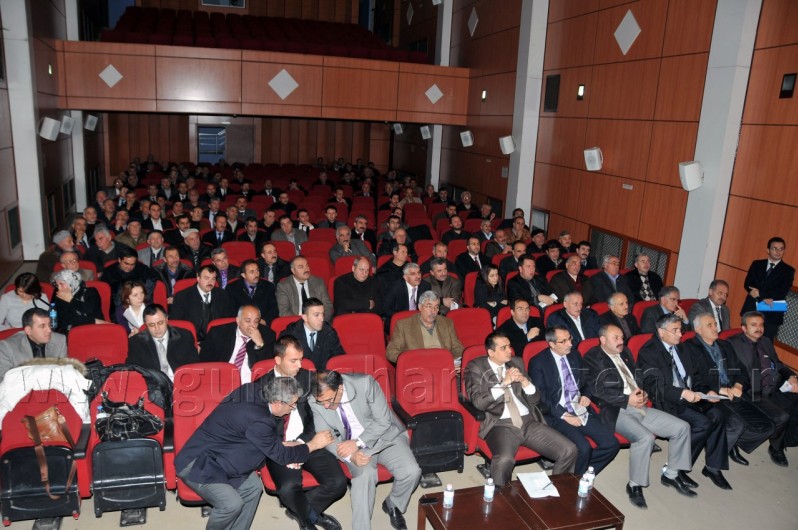 Demiryolu ÇED Toplantısı Gümüşhane'de Yapıldı 1