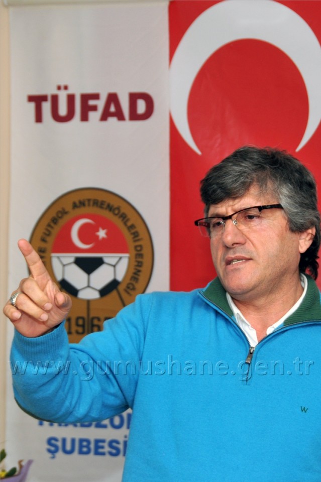 Futbol Antrenörlerine 'Başarıya Giden Yol' Konulu Panel Düzenlendi 5