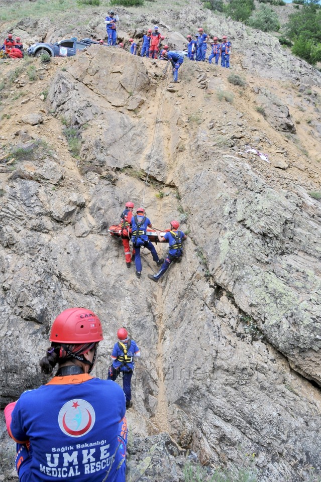 Bölge UMKE Tatbikatı Gümüşhane'de Yapıldı 10