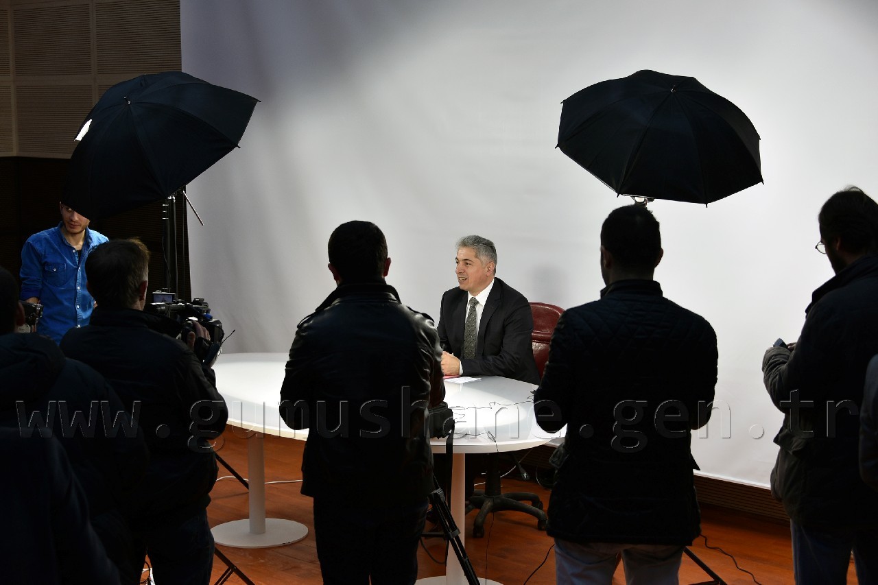 Rektör Günaydın basınla buluştu 2