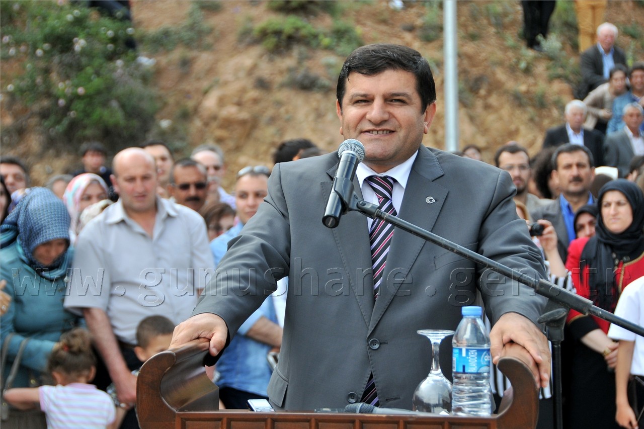 Gümüşhane Üniversitesinde 6. Mezuniyet Coşkusu 6